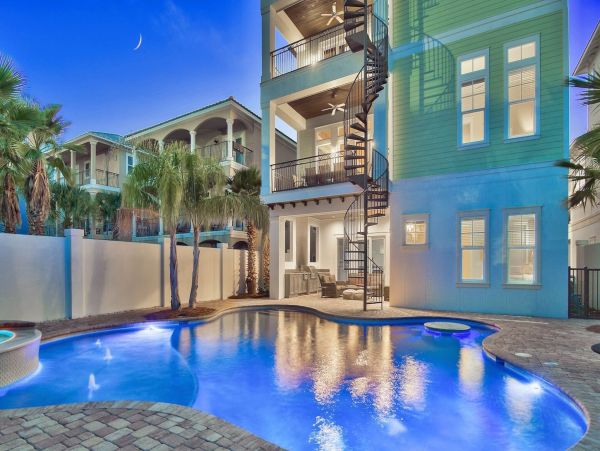 Miramar Beach 8 Bedrooms Vacation Home Gulf and Lakes Views