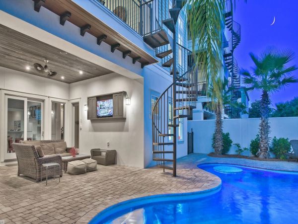 Miramar Beach 8 Bedrooms Vacation Home Gulf and Lakes Views