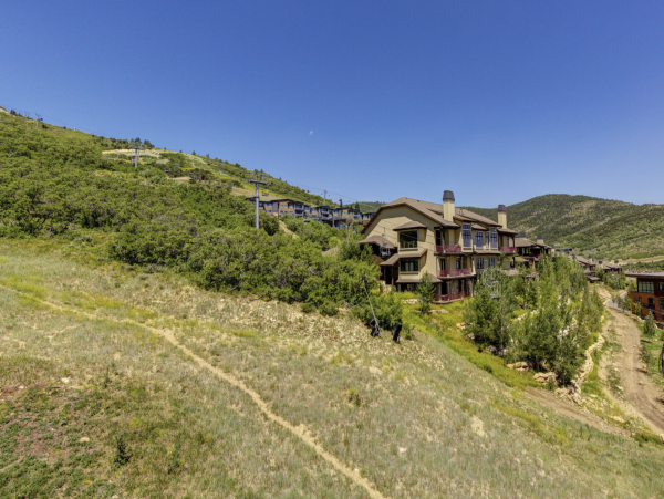 Park City Ski-In/Ski-Out 4 Bedroom Luxury Penthouse Sleep 14