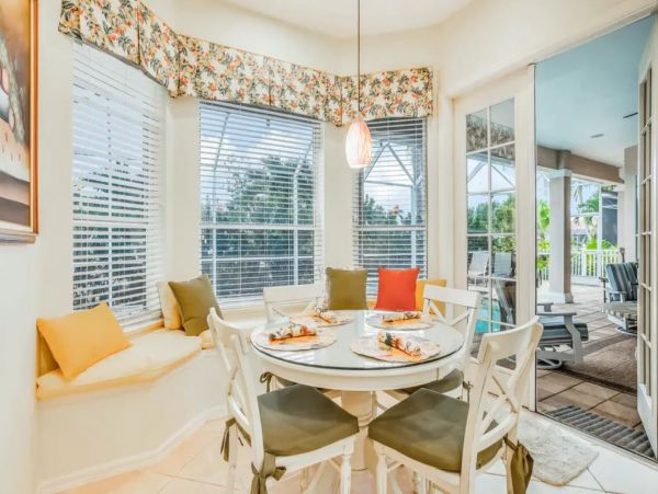 Waterfront Vacation Home In Marco Island with Boat Dock