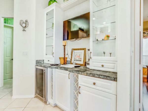 Waterfront Vacation Home In Marco Island with Boat Dock
