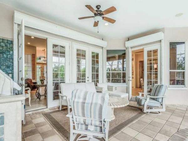 Waterfront Vacation Home In Marco Island with Boat Dock