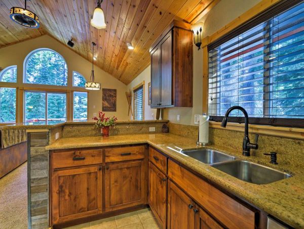 Lake Tahoe South Shore Home 999168