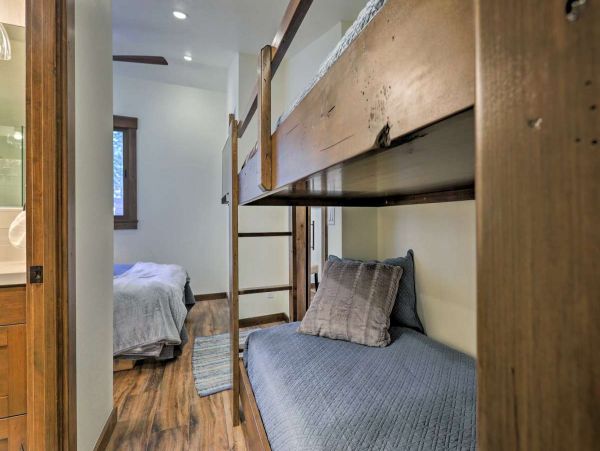 Lake Tahoe South Shore Condo 999173
