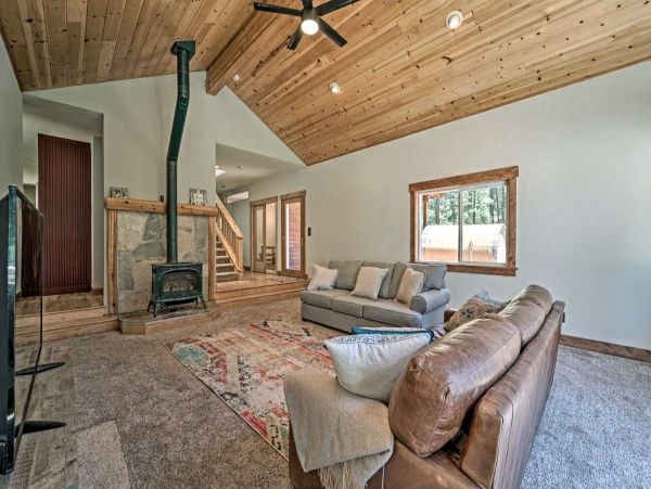 Lake Tahoe South Shore Home 999178