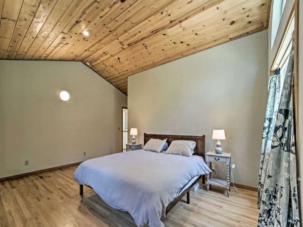 Lake Tahoe South Shore Home 999178
