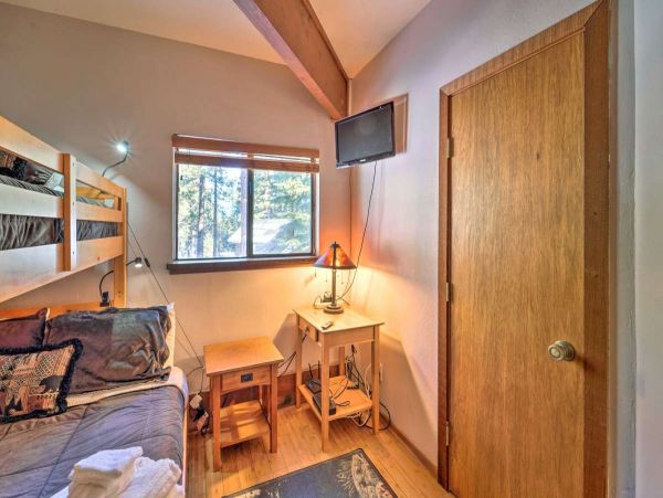 Lake Tahoe South Shore Home 999180