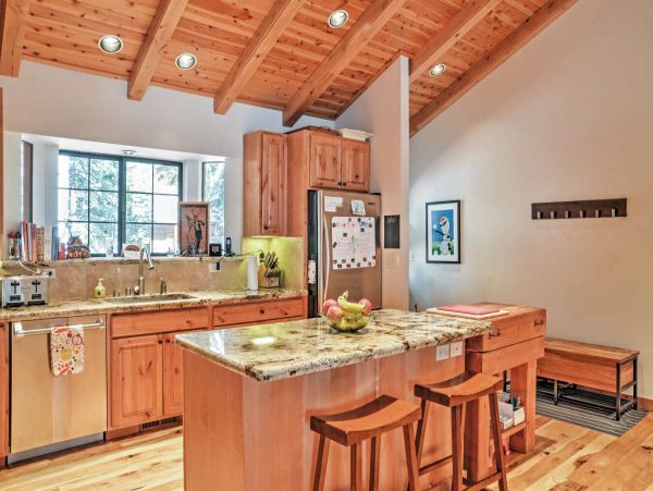Lake Tahoe South Shore Home 999181