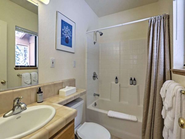 Lake Tahoe South Shore Home 999182