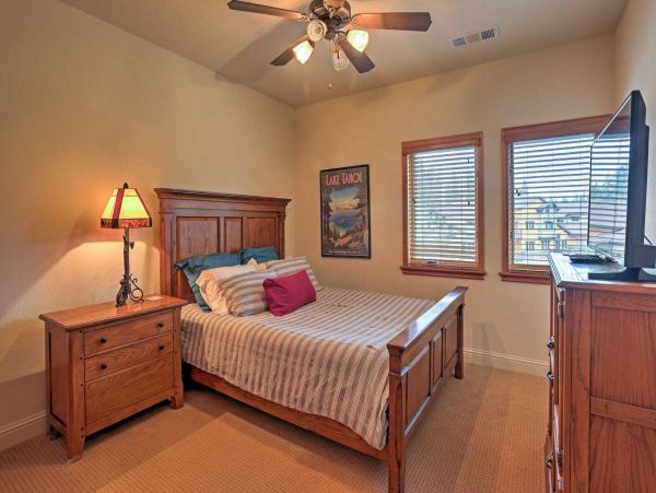Lake Tahoe South Shore Home 999183