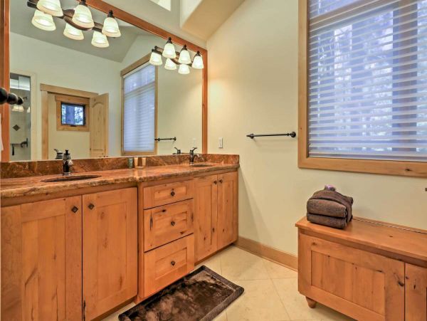 Lake Tahoe South Shore Home 999189