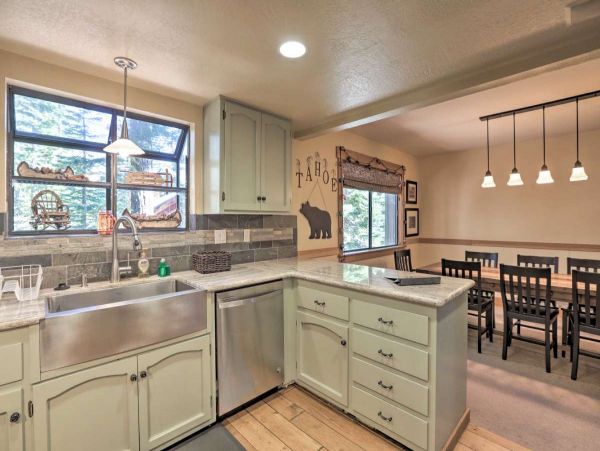 Lake Tahoe South Shore Home 999201