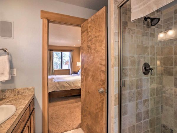 Lake Tahoe South Shore Home 999201