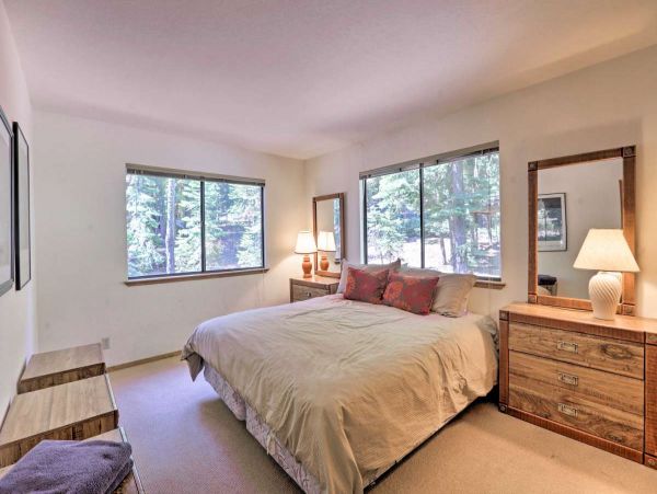 Lake Tahoe South Shore Home 999201