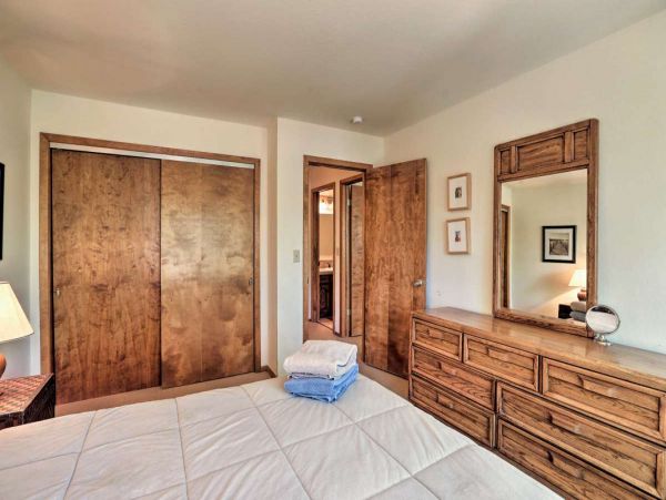 Lake Tahoe South Shore Home 999201