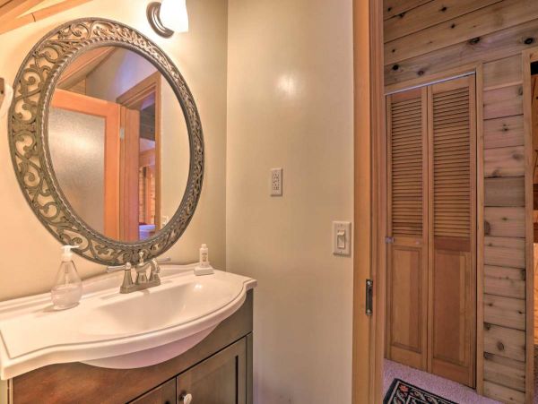 Lake Tahoe South Shore Home 999204