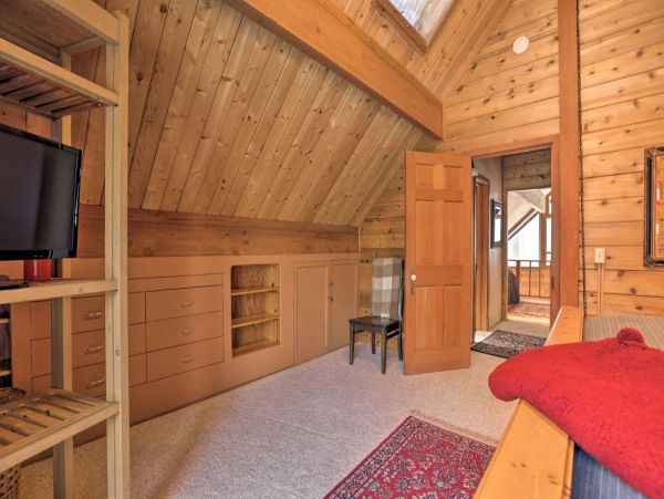 Lake Tahoe South Shore Home 999204