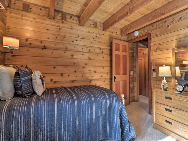 Lake Tahoe South Shore Home 999204