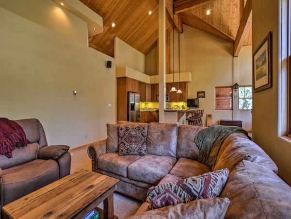 Lake Tahoe South Shore Home 999208