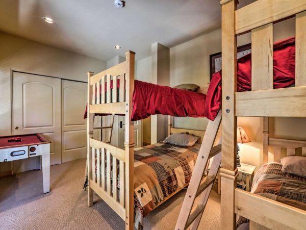 Lake Tahoe South Shore Home 999208
