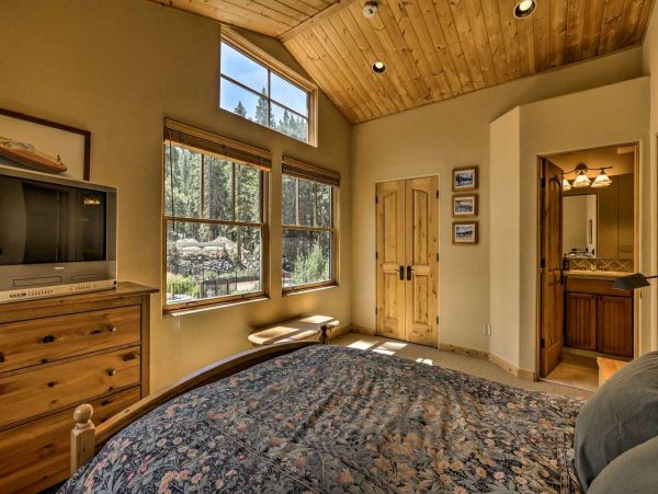 Lake Tahoe South Shore Home 999208