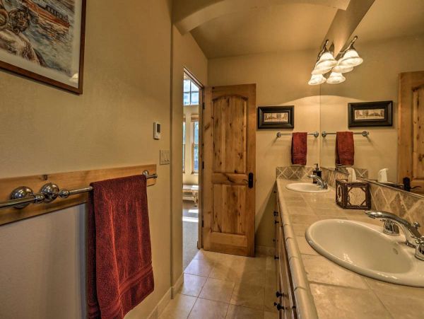 Lake Tahoe South Shore Home 999208