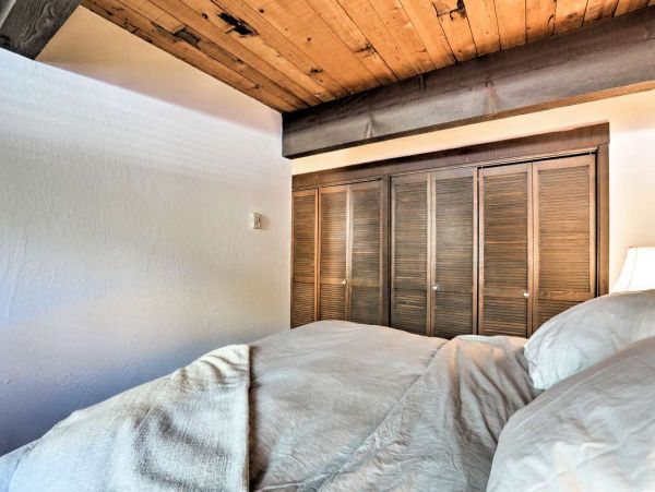 Lake Tahoe South Shore Home 999209