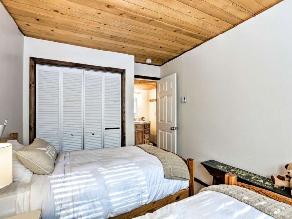 Lake Tahoe South Shore Home 999209