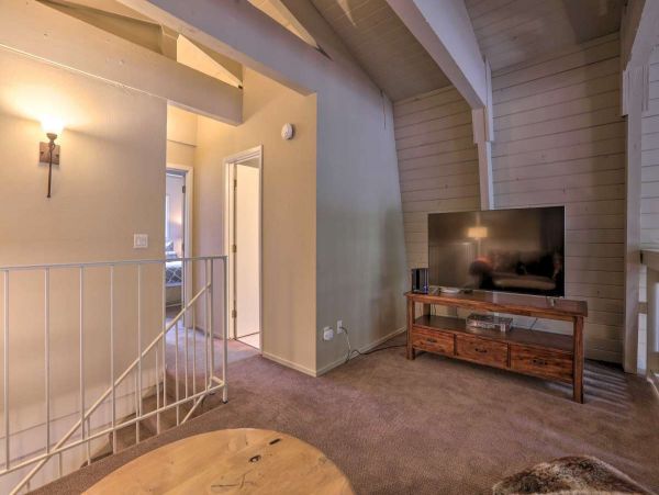 Lake Tahoe South Shore Home 999213