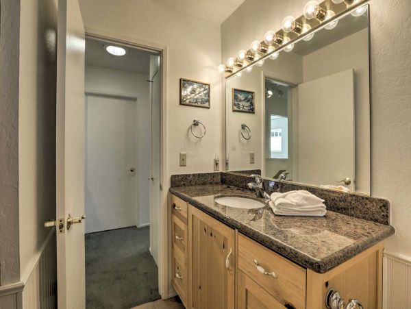 Lake Tahoe South Shore Home 999228