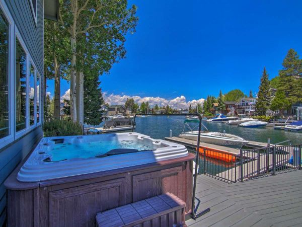 Lake Tahoe South Shore Home 999228