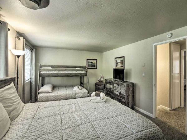 Lake Tahoe South Shore Home 999235