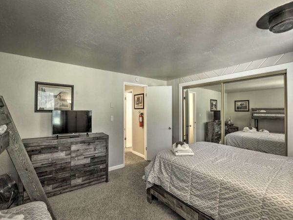 Lake Tahoe South Shore Home 999235
