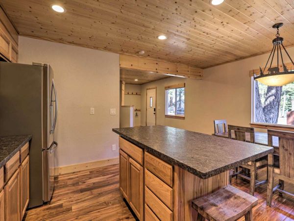 Lake Tahoe South Shore Home 999244