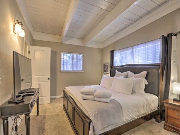 Lake Tahoe South Shore Home 999246