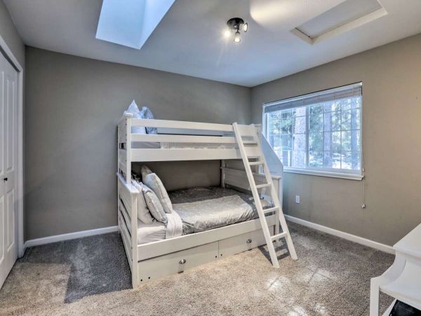 Lake Tahoe South Shore Home 999246