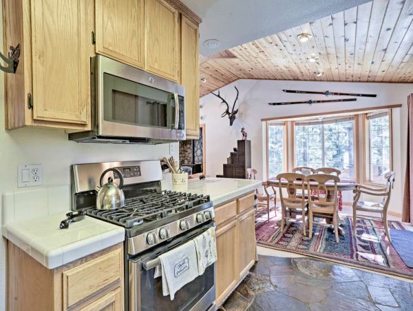 Lake Tahoe South Shore Home 999258