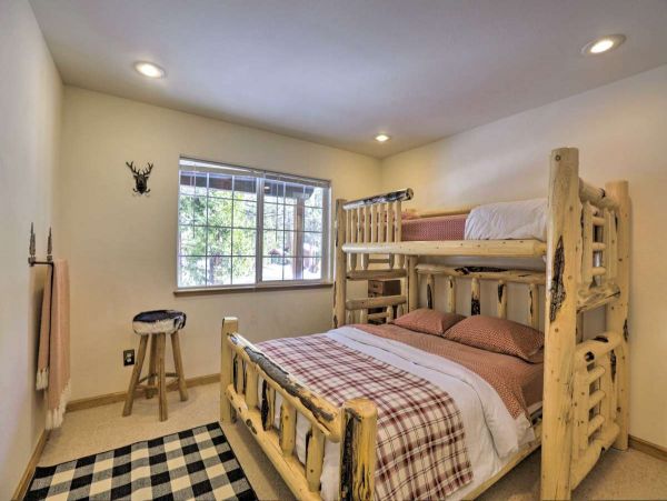 Lake Tahoe South Shore Home 999258