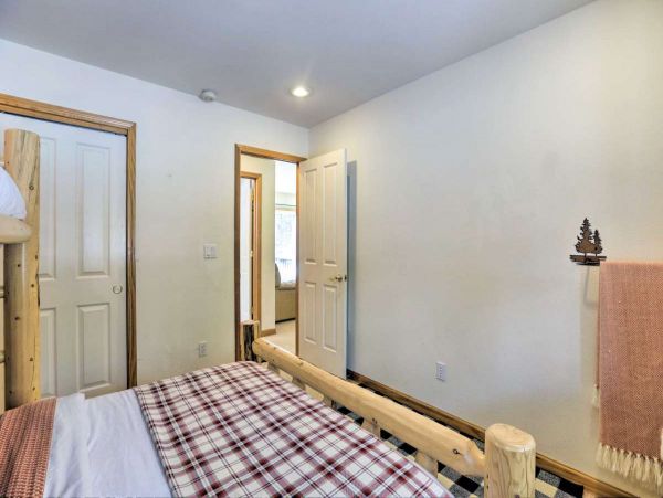 Lake Tahoe South Shore Home 999258