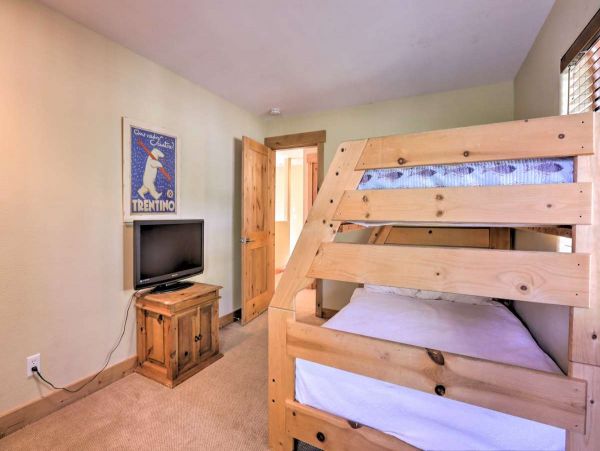 Lake Tahoe South Shore Home 999260