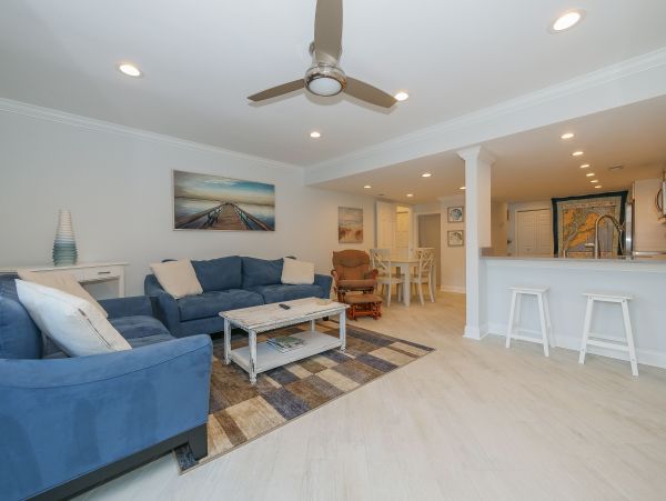 3 Bedroom Villa 10 min walk to the beach