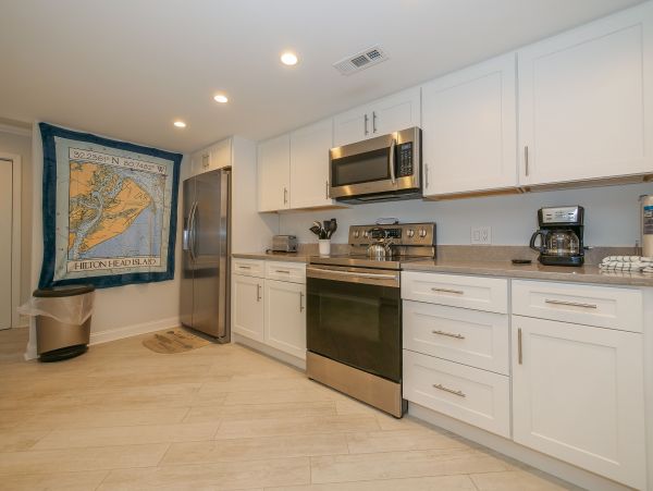 3 Bedroom Villa 10 min walk to the beach
