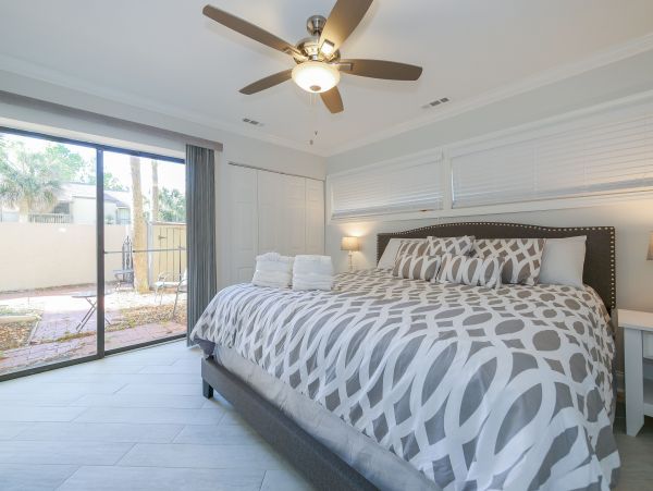 3 Bedroom Villa 10 min walk to the beach