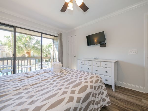 3 Bedroom Villa 10 min walk to the beach