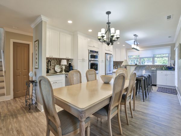 Hilton Head Four Bedroom Vacation Rental  2 Min Walk to Beach
