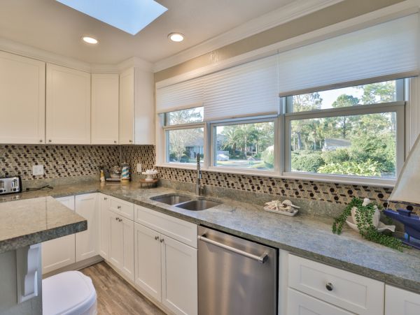 Hilton Head Four Bedroom Vacation Rental  2 Min Walk to Beach