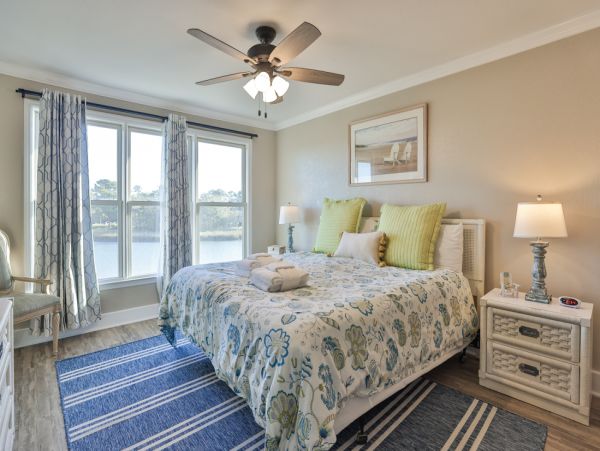 Hilton Head Four Bedroom Vacation Rental  2 Min Walk to Beach