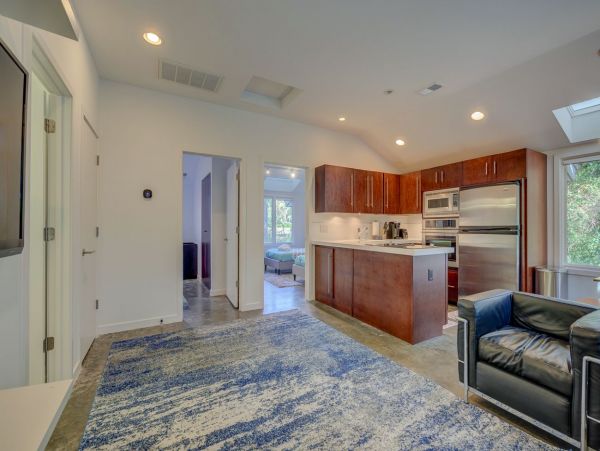 Hilton Head Vacation Home Seven Bedroom Private Pool
