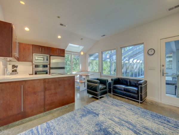 Hilton Head Vacation Home Seven Bedroom Private Pool