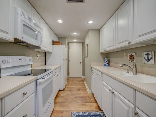 HILTON HEAD SEA PINES FOUR BEDROOM HOME